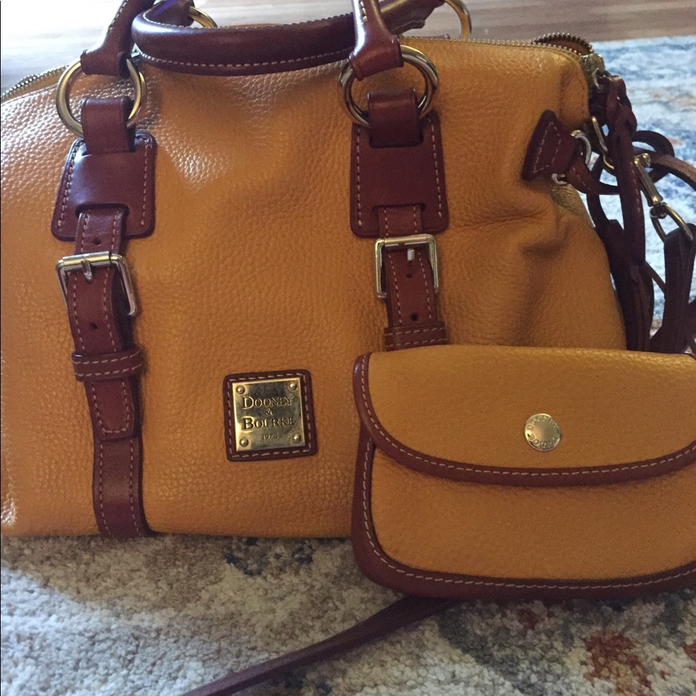Dooney Bourke handbag